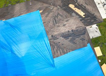 Steps to Apply a Roof Tarp to your Home and Save MoneySteps to Apply a Roof Tarp