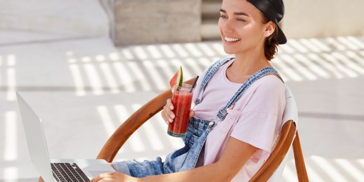 Lucky Cola Online – The Best Way to Enjoy Your Favorite Beverage Welcome to Lucky Cola Online!