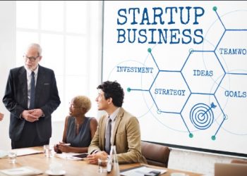 From Start-Up to Scale-Up: Navigating the Growth Phases of a Business