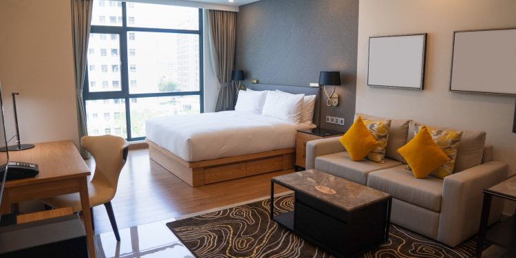 Hobart Accommodation & Tours