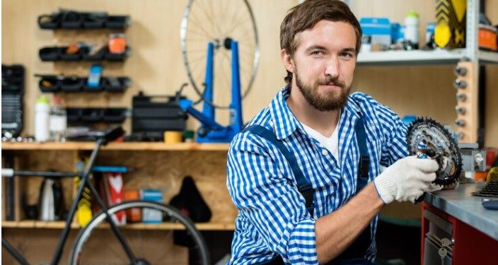 Understanding Pneumatic Grippers: Design, Types, and Applications