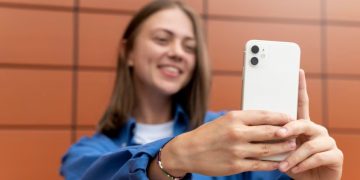 Unleashing the Full Potential of Galaxy S23 Ultra Photography with Enhancement Cases