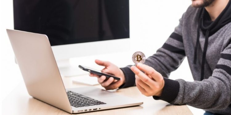 How Online Casinos Detect and Stop Bot Activity