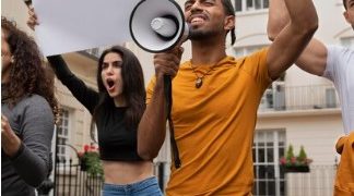 Navigating Political Ads for the 2024 Season