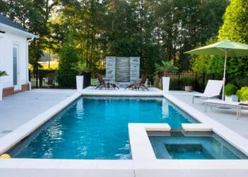 The Latest Eco-Friendly and Energy-Efficient Pool System Trends