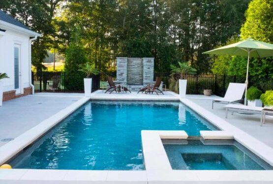 The Latest Eco-Friendly and Energy-Efficient Pool System Trends
