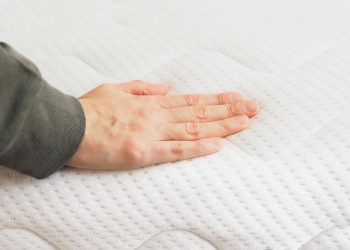 What Are the Benefits of Shopping at Mattress Stores in Wichita, KS?