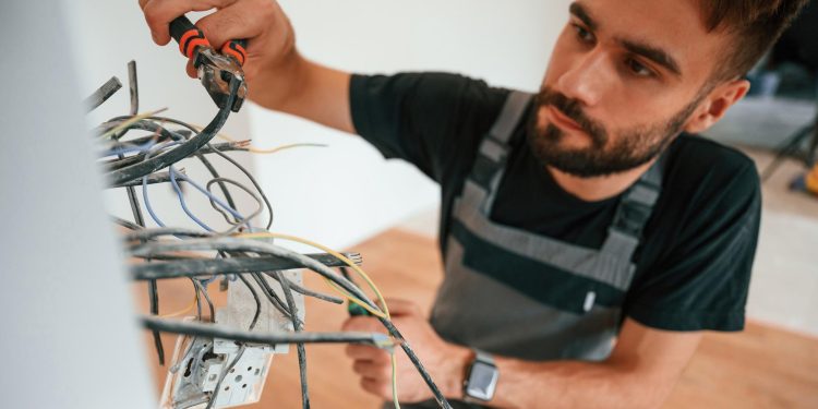 Four Critical Reasons to Hire a Professional Electrician for Your Home
