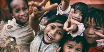 From One-Time Gifts to Lifelong Supporters: How CRMs Improve Donor Experiences