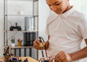 Benefits of Robotics Competition Courses: Boost Creativity and Essential Skills