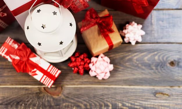 The Art of Gifting: Exploring the Magic of Curated Gift Sets
