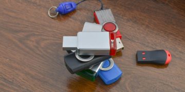 USB 3.0 vs USB 3.1: How to Choose the Right One?