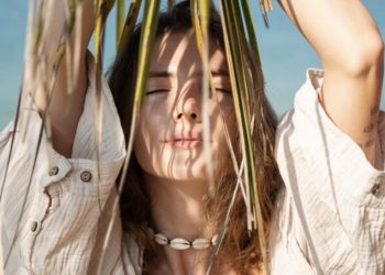 Coastal Living and Your Skin: The West Coast Aesthetic Lifestyle