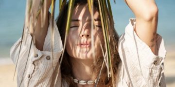 Coastal Living and Your Skin: The West Coast Aesthetic Lifestyle